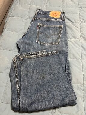 Levi's 569 Men's Medium Blue Straight Jeans - Classic Five-Pocket 33 x 30